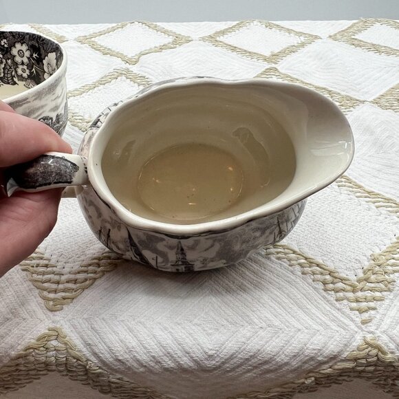 Thames River Scenes by Palissy Pottery Sugar bowl and creamer. Made in England - Picture 9 of 15